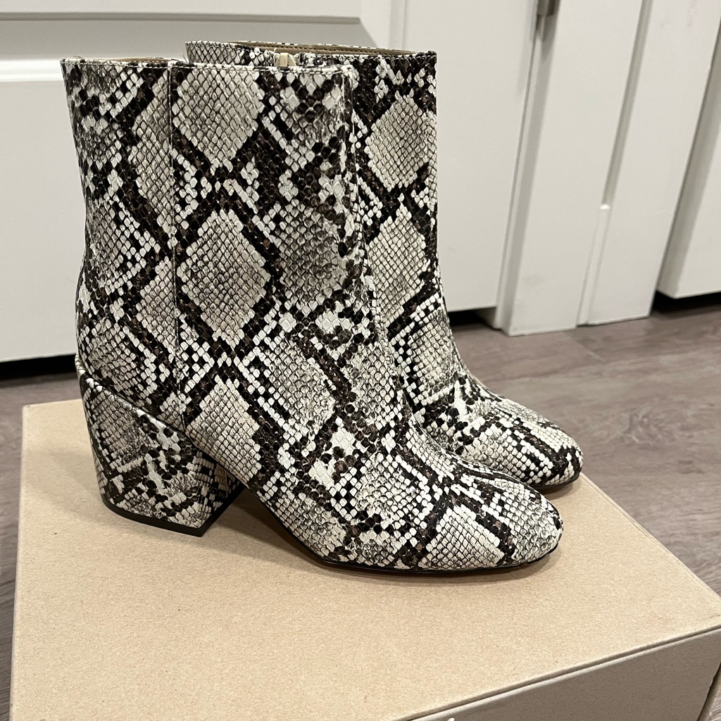 Uo Booties